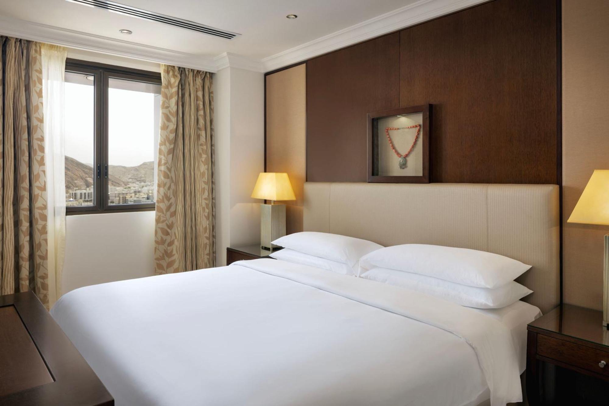 阿曼喜来登酒店 马斯喀特 外观 照片 A bedroom at the hotel