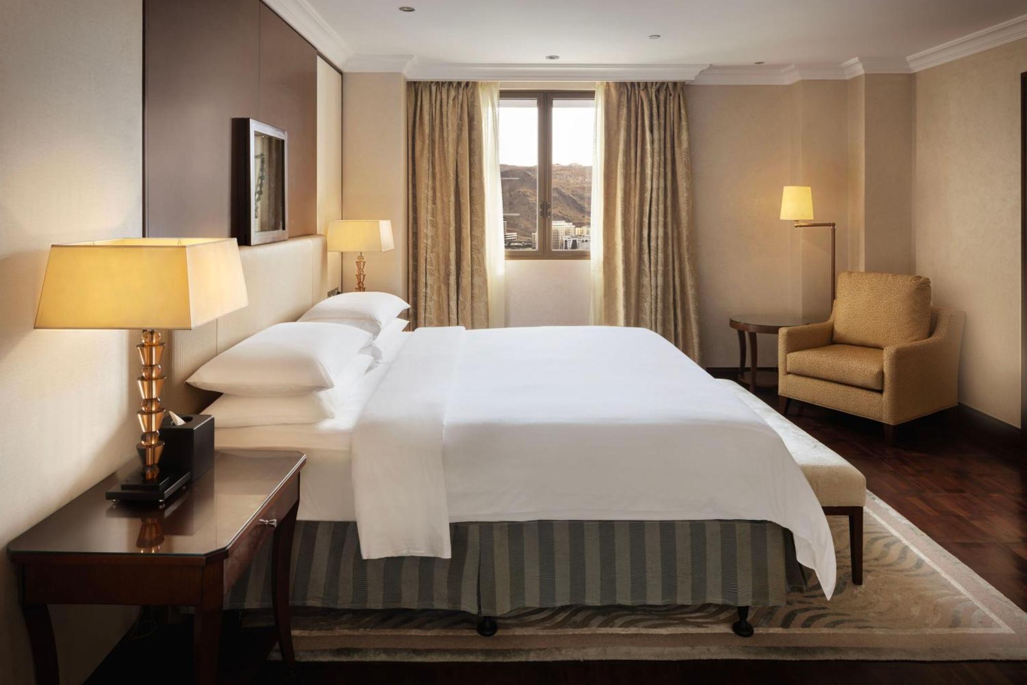 阿曼喜来登酒店 马斯喀特 外观 照片 A bedroom at the hotel